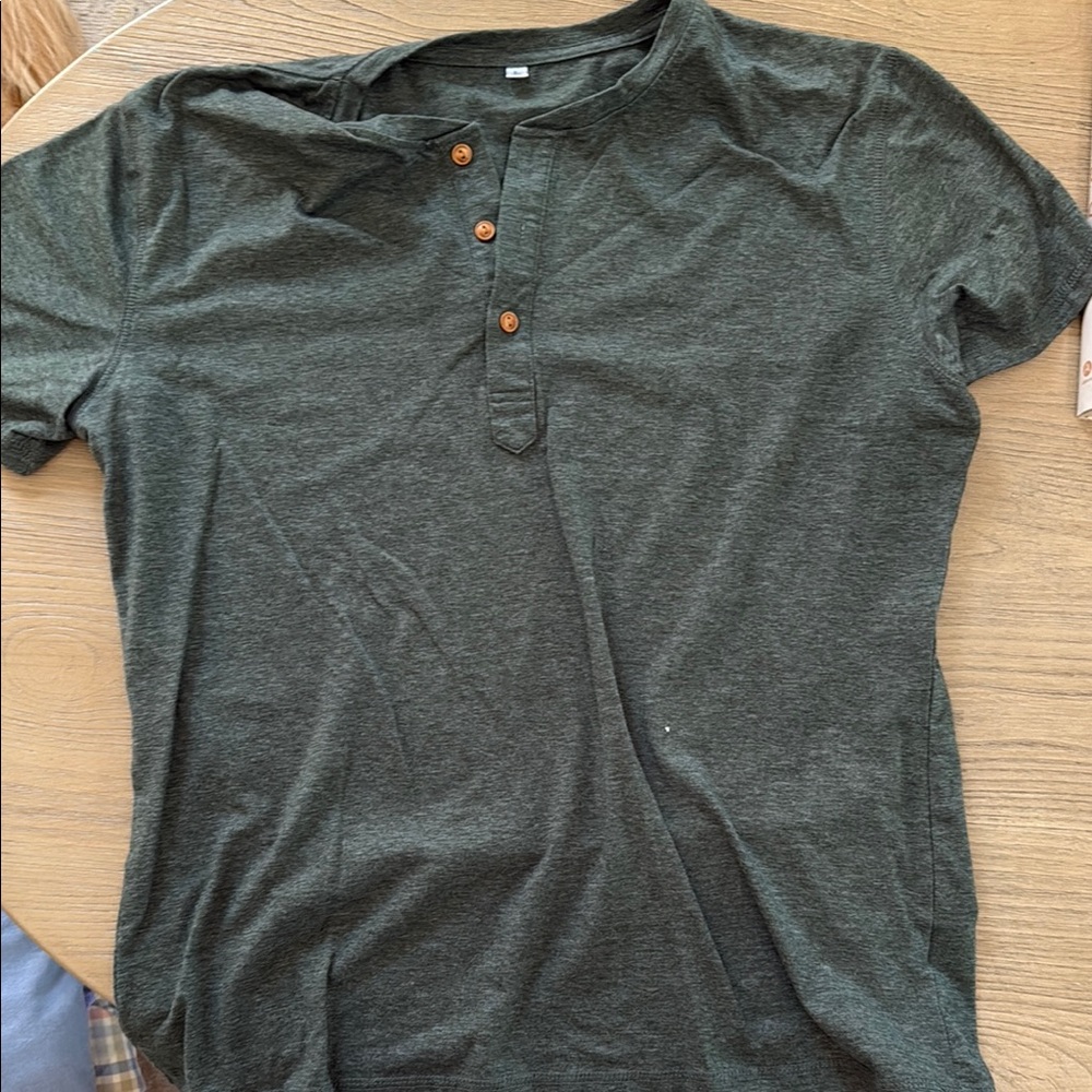 Amazon Green Casual Button Down Shirt